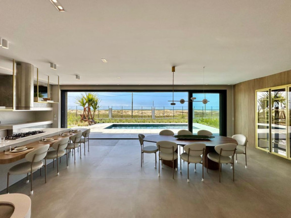 Imagem Casa com 5 Quartos à Venda, 380 m² em Capão Novo - Capao Da Canoa Imagem Casa com 5 Quartos à Venda, 380 m² em Capão Novo - Capao Da Canoa