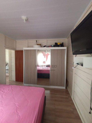 Imagem Casa com 2 Quartos à Venda, 300 m² em Santa Lídia - Penha