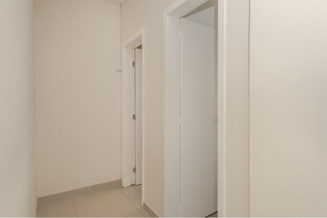 Imagem Sala Comercial à Venda, 47 m² em Centro Histórico - Porto Alegre Imagem Sala Comercial à Venda, 47 m² em Centro Histórico - Porto Alegre
