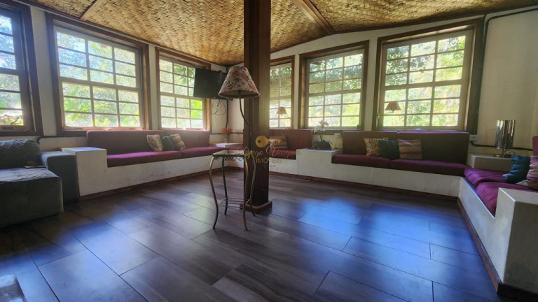 Imagem Casa com 8 Quartos à Venda, 1.700 m² em Albuquerque - Teresópolis