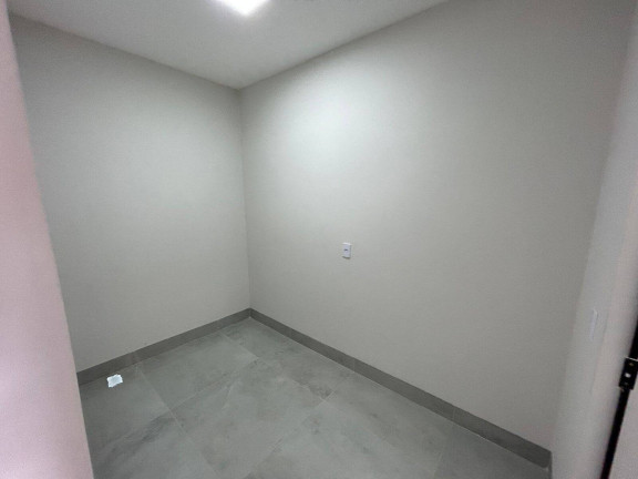 Imagem Casa com 3 Quartos à Venda, 214 m² em Jardim Helvécia - Aparecida De Goiânia