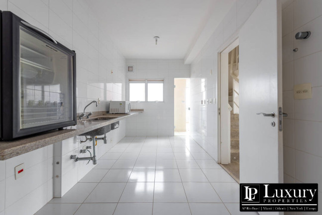 Imagem Cobertura com 4 Quartos à Venda, 364 m² em Aclimação - São Paulo Imagem Cobertura com 4 Quartos à Venda, 364 m² em Aclimação - São Paulo