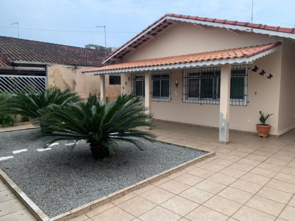 Casa com 3 Quartos à Venda, 162 m² em Solemar - Praia Grande