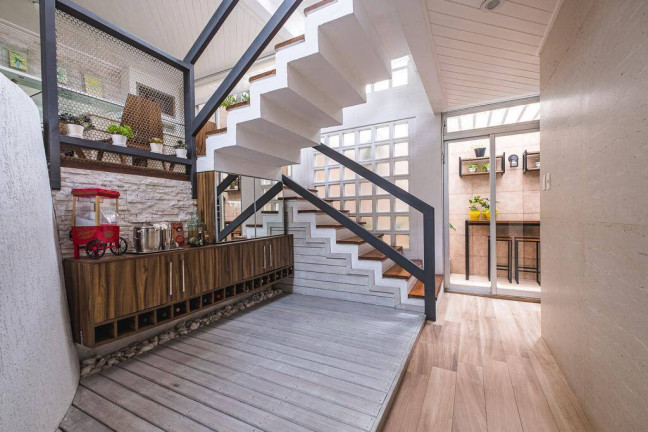 Imagem Casa com 3 Quartos à Venda,  em Agronomica - Florianópolis