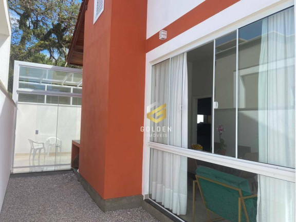 Imagem Casa com 3 Quartos à Venda, 135 m² em Centro - Tijucas Imagem Casa com 3 Quartos à Venda, 135 m² em Centro - Tijucas