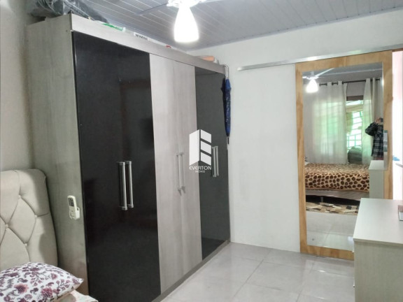 Imagem Casa com 2 Quartos à Venda, 210 m² em Camobi - Santa Maria