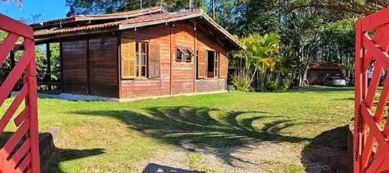 Imagem Chácara com 2 Quartos à Venda, 80 m² em Dos Pessegueiros - Extrema
