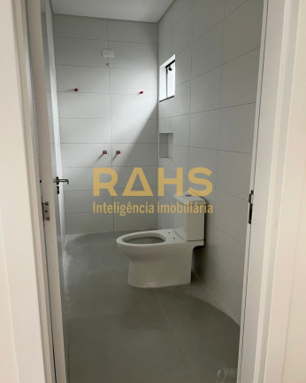 Imagem Casa com 3 Quartos à Venda, 160 m² em Saguaçu - Joinville