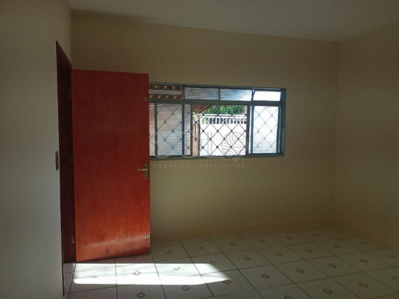 Imagem Casa com 3 Quartos à Venda, 373 m² em Jardim Europa (vila Xavier) - Araraquara Imagem Casa com 3 Quartos à Venda, 373 m² em Jardim Europa (vila Xavier) - Araraquara