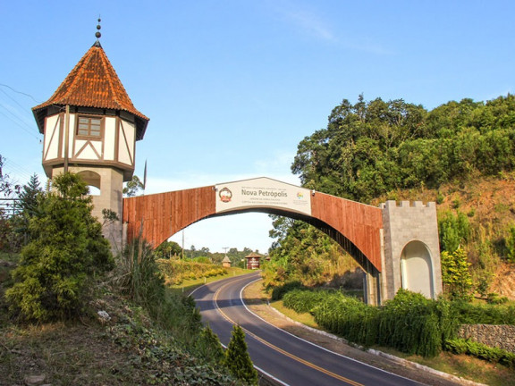 Imagem Terreno à Venda, 375 m² em Pinhal Alto - Nova Petrópolis Imagem Terreno à Venda, 375 m² em Pinhal Alto - Nova Petrópolis