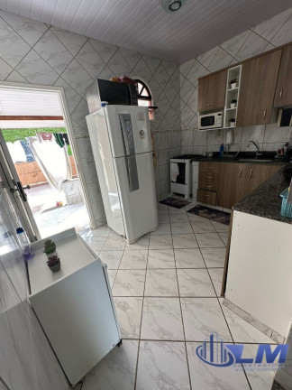 Imagem Casa com 2 Quartos à Venda, 120 m² em Meaípe - Guarapari