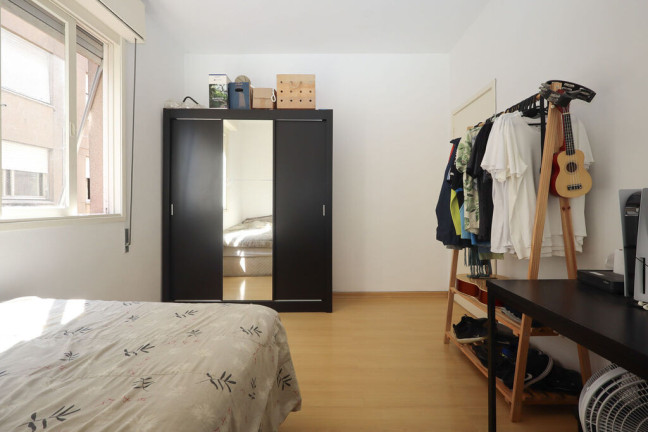 Imagem Imóvel com 2 Quartos à Venda, 55 m² em Santo Antônio - Porto Alegre
