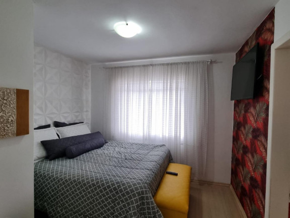 Imagem Casa com 3 Quartos à Venda, 125 m² em Capão Raso - Curitiba