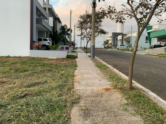 Terreno à Venda, 240 m² em Jardim Novo Horizonte - Sorocaba