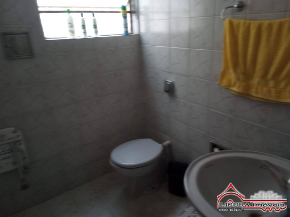 Imagem Casa com 2 Quartos à Venda, 156 m² em Parque Itamarati - Jacareí Imagem Casa com 2 Quartos à Venda, 156 m² em Parque Itamarati - Jacareí