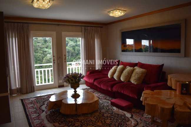 Imagem Casa com 5 Quartos à Venda, 800 m² em Região Do Alto Do Capivari - Campos Do Jordão Imagem Casa com 5 Quartos à Venda, 800 m² em Região Do Alto Do Capivari - Campos Do Jordão