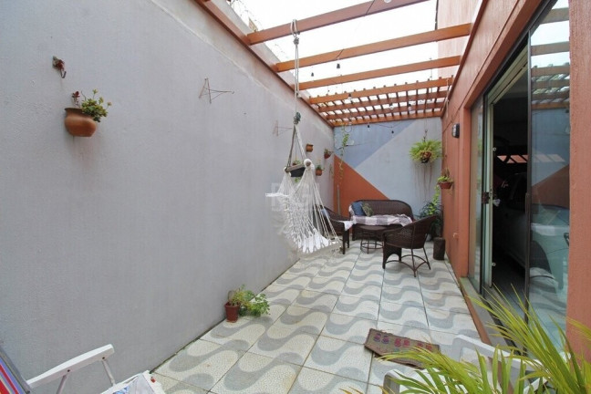Imagem Casa de Condomínio com 3 Quartos à Venda, 172 m² em Medianeira - Porto Alegre Imagem Casa de Condomínio com 3 Quartos à Venda, 172 m² em Medianeira - Porto Alegre