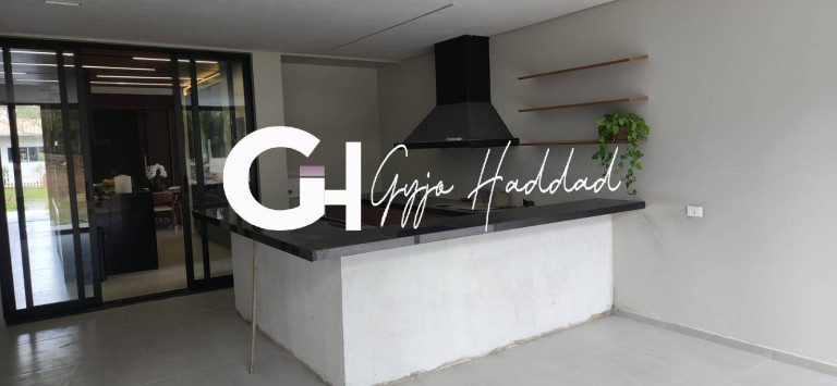 Imagem Casa com 3 Quartos à Venda, 1.100 m² em Ibiúna