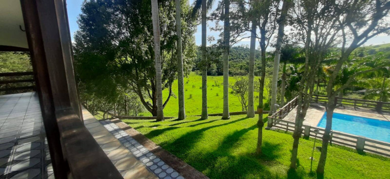 Imagem Chácara com 4 Quartos à Venda, 200 m² em Centro - Santa Branca Imagem Chácara com 4 Quartos à Venda, 200 m² em Centro - Santa Branca