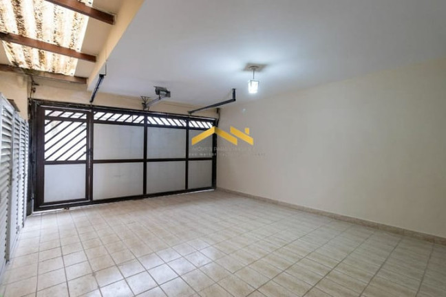 Imagem Casa com 3 Quartos à Venda, 240 m² em Vila Firmiano Pinto - São Paulo Imagem Casa com 3 Quartos à Venda, 240 m² em Vila Firmiano Pinto - São Paulo