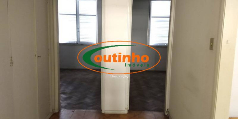 Imagem Apartamento com 3 Quartos à Venda, 130 m² em Tijuca - Rio De Janeiro Imagem Apartamento com 3 Quartos à Venda, 130 m² em Tijuca - Rio De Janeiro