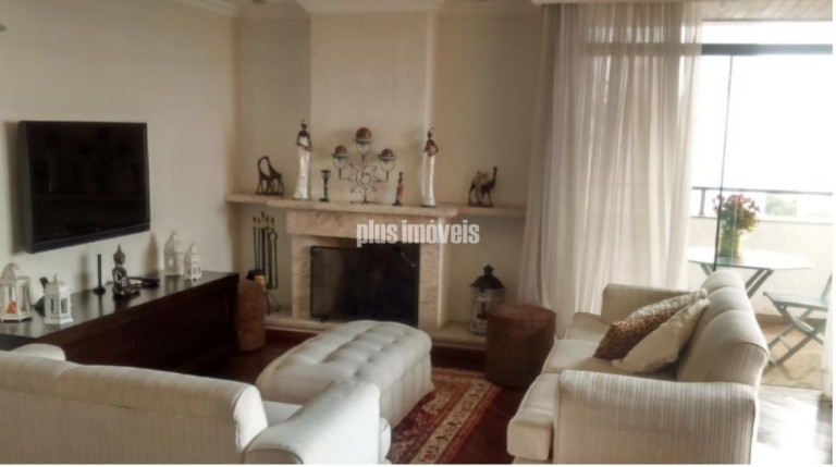 Apartamento com 3 Quartos à Venda, 182 m² em Campo Belo - São Paulo