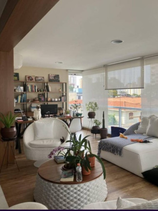 Imóvel com 4 Quartos à Venda, 225 m² em Cidade Monções - São Paulo