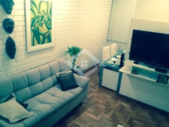 Imagem Apartamento com 2 Quartos à Venda, 52 m² em Copacabana - Rio De Janeiro Imagem Apartamento com 2 Quartos à Venda, 52 m² em Copacabana - Rio De Janeiro