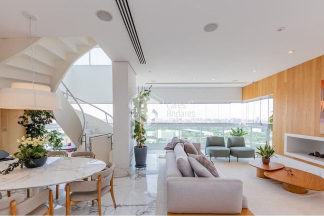 Foto do imóvel Imóvel com 4 Quartos à Venda, 350 m² em Vila Mariana - São Paulo