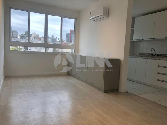 Apartamento com 3 Quartos à Venda, 65 m² em Petrópolis - Porto Alegre