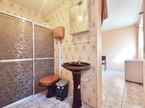 Imagem Casa com 4 Quartos à Venda, 256 m² em Glória - Porto Alegre