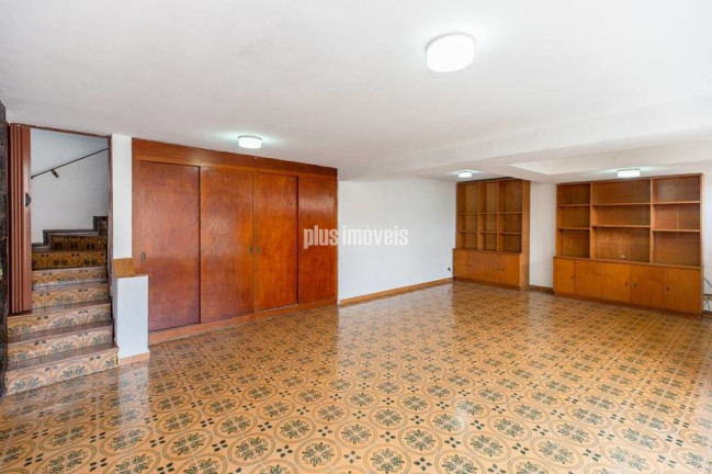 Casa com 3 Quartos à Venda, 250 m² em Vila Monumento - São Paulo