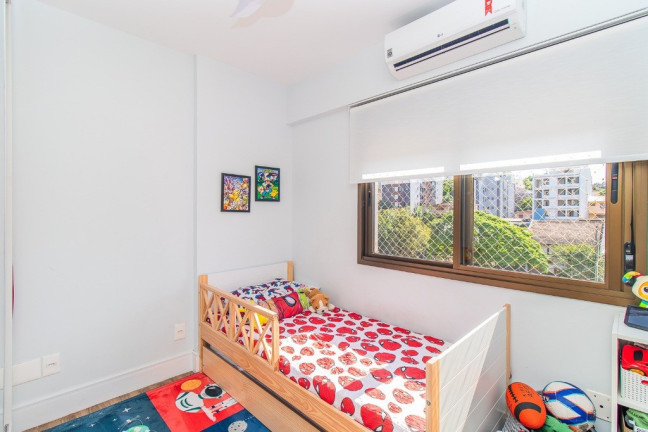 Imagem Apartamento com 2 Quartos à Venda, 79 m² em Higienópolis - Porto Alegre Imagem Apartamento com 2 Quartos à Venda, 79 m² em Higienópolis - Porto Alegre