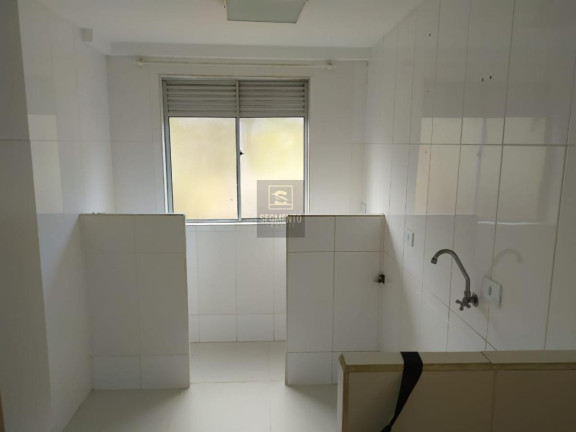 Imagem Apartamento com 2 Quartos à Venda, 43 m² em Tatuquara - Curitiba