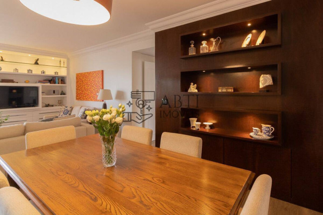 Imagem Apartamento com 4 Quartos à Venda, 180 m² em Moema - São Paulo