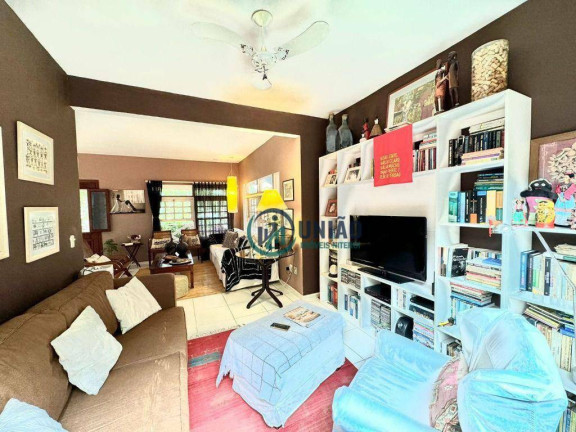 Imagem Casa com 3 Quartos à Venda, 150 m² em Rio Do Ouro - São Gonçalo Imagem Casa com 3 Quartos à Venda, 150 m² em Rio Do Ouro - São Gonçalo