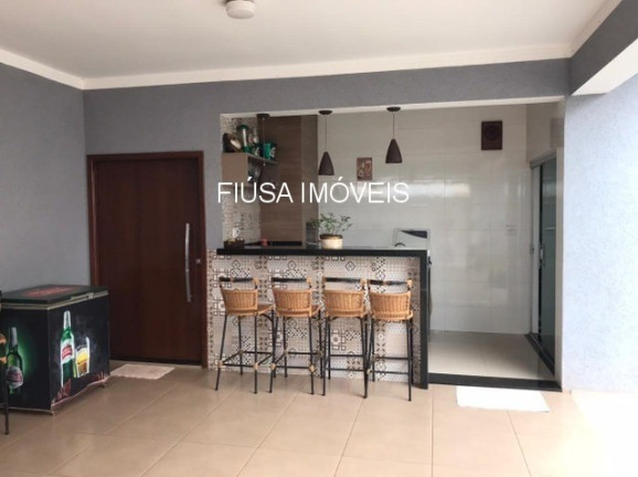 Casa com 3 Quartos à Venda,  em Jardim Nova Europa - Sertãozinho
