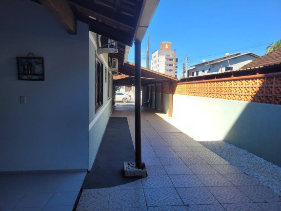 Imagem Casa com 4 Quartos à Venda, 361 m² em Itajuba - Barra Velha Imagem Casa com 4 Quartos à Venda, 361 m² em Itajuba - Barra Velha