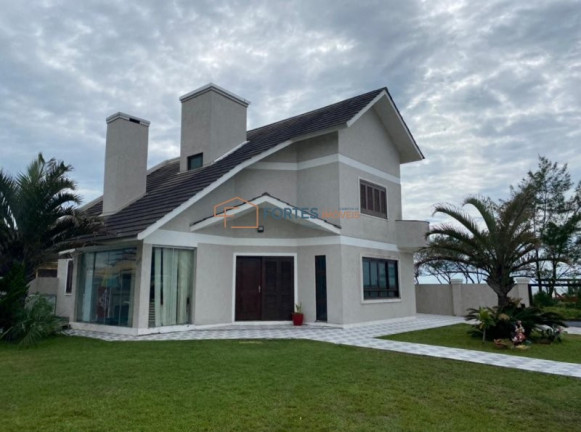 Foto do imóvel Sobrado com 3 Quartos à Venda, 1.000 m² em Nova Tramandaí - Nova Tramandaí