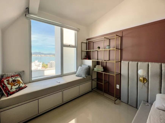 Imagem Apartamento com 3 Quartos à Venda, 112 m² em Abraão - Florianópolis
