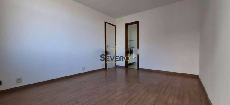 Imagem Apartamento com 4 Quartos à Venda, 175 m² em Ingá - Niterói