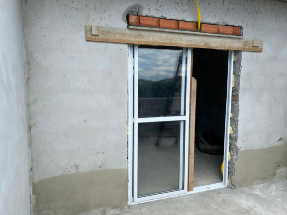 Imagem Casa com 3 Quartos à Venda, 600 m² em Terra Preta - Mairiporã