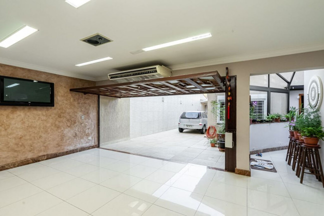 Imagem Casa com 4 Quartos à Venda, 288 m² em Jardim Itu - Porto Alegre