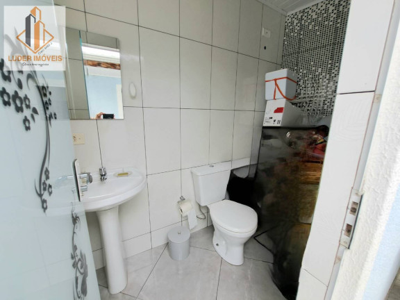 Imagem Casa com 3 Quartos à Venda, 180 m² em Fazendinha - Curitiba
