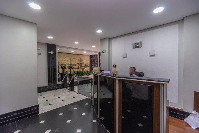 Imagem Sala Comercial para Alugar, 63 m² em Centro - Curitiba Imagem Sala Comercial para Alugar, 63 m² em Centro - Curitiba