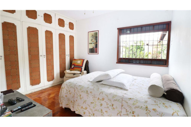 Foto do imóvel Casa com 3 Quartos à Venda,  em Planalto Paulista - São Paulo