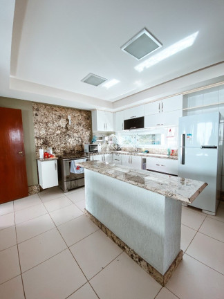 Imagem Casa com 3 Quartos à Venda, 450 m² em Manguinhos - Serra Imagem Casa com 3 Quartos à Venda, 450 m² em Manguinhos - Serra