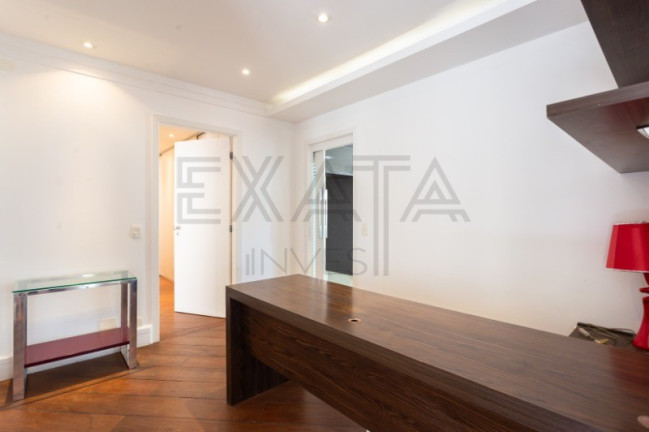 Imagem Imóvel com 3 Quartos à Venda, 206 m² em Vila Nova Conceição - São Paulo Imagem Imóvel com 3 Quartos à Venda, 206 m² em Vila Nova Conceição - São Paulo