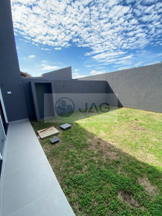 Imagem Imóvel com 3 Quartos à Venda, 145 m² em Uberaba - Curitiba Imagem Imóvel com 3 Quartos à Venda, 145 m² em Uberaba - Curitiba