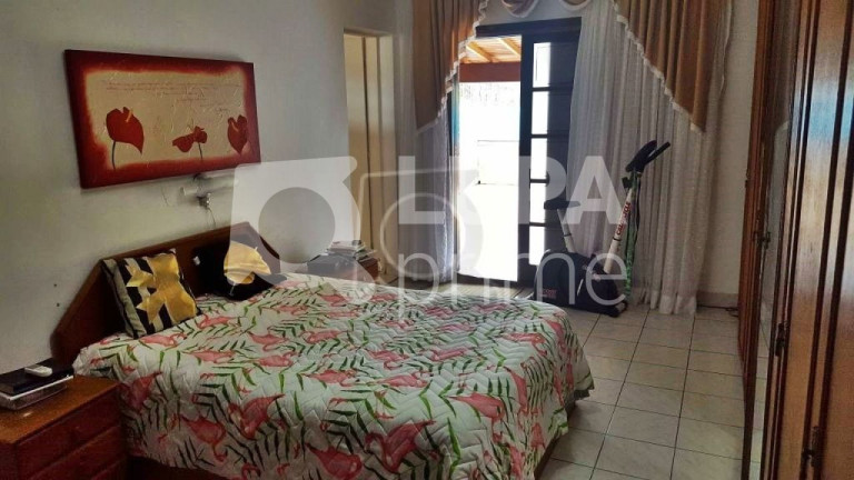 Imagem Casa com 4 Quartos à Venda, 240 m² em Jardim Guanca - São Paulo